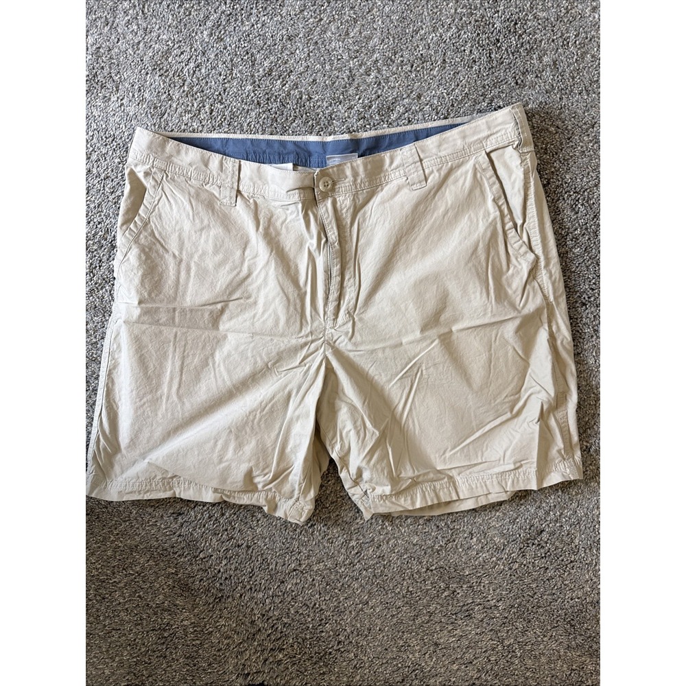 Columbia Men's Tan Khaki Chino Shorts Casual Hiking 8 Inseam Size 40